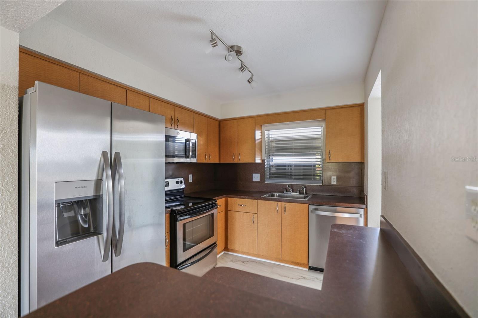 Image 10 of 18 For 4420 37th Street S 9