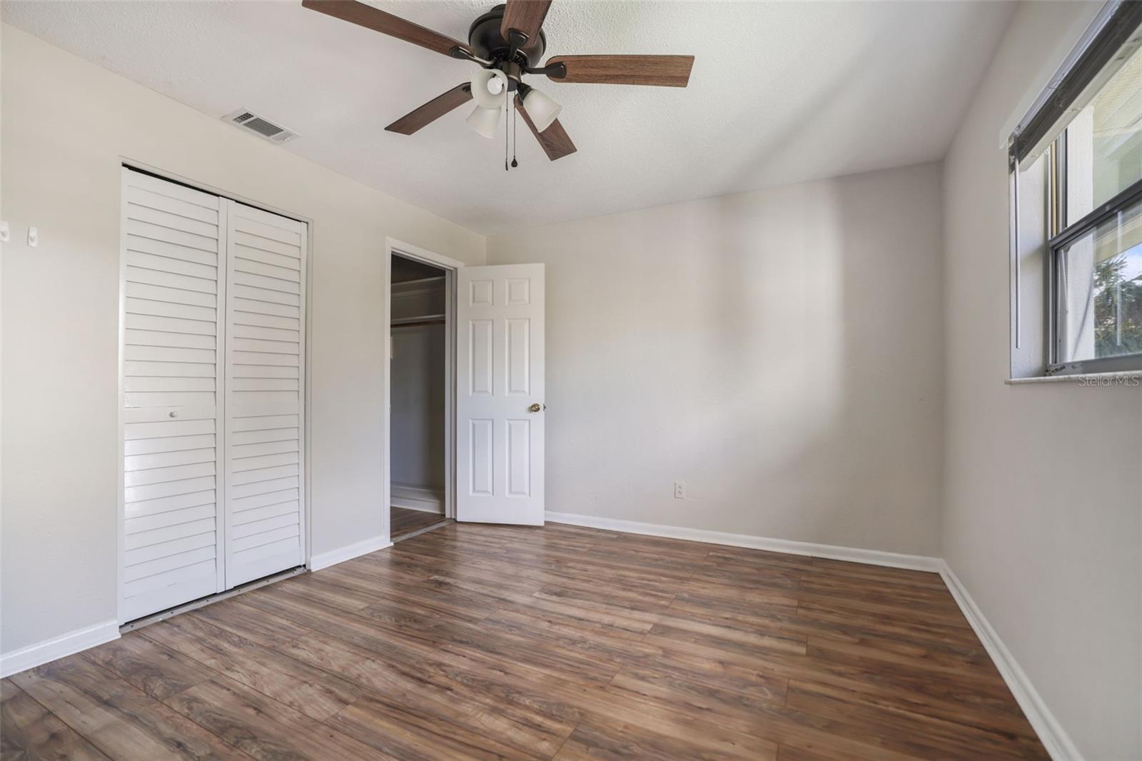Image 15 of 18 For 4420 37th Street S 9