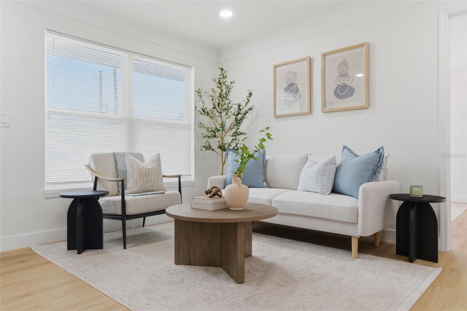 Image 12 of 40 For 2926 40th Avenue N