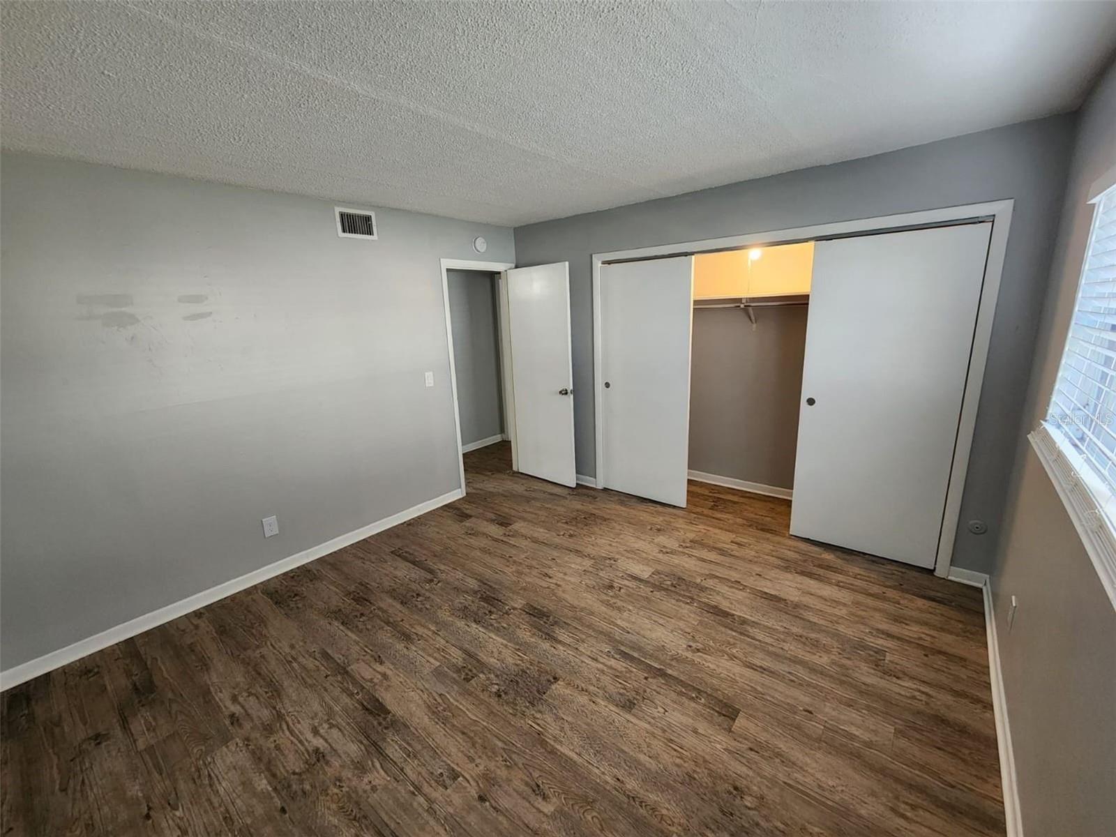 Image 12 of 17 For 2501 Renatta Drive 1
