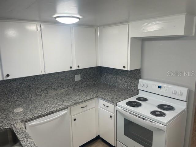 Image 7 of 17 For 2501 Renatta Drive 1