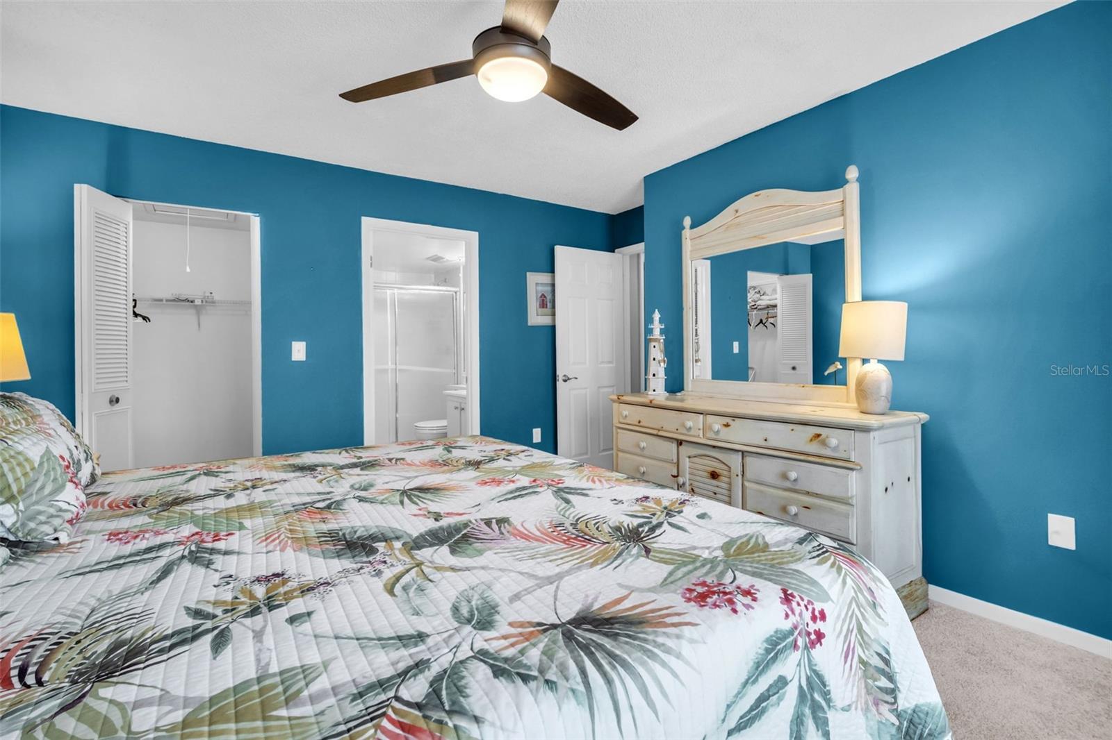 Image 18 of 29 For 2523 Pine Ridge Way S C2