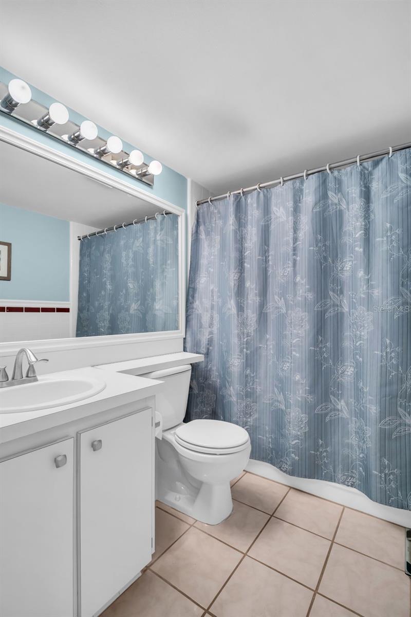 Image 24 of 29 For 2523 Pine Ridge Way S C2