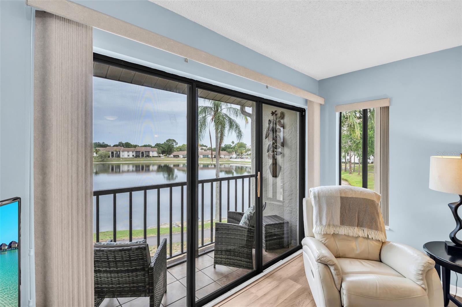 Image 6 of 29 For 2523 Pine Ridge Way S C2