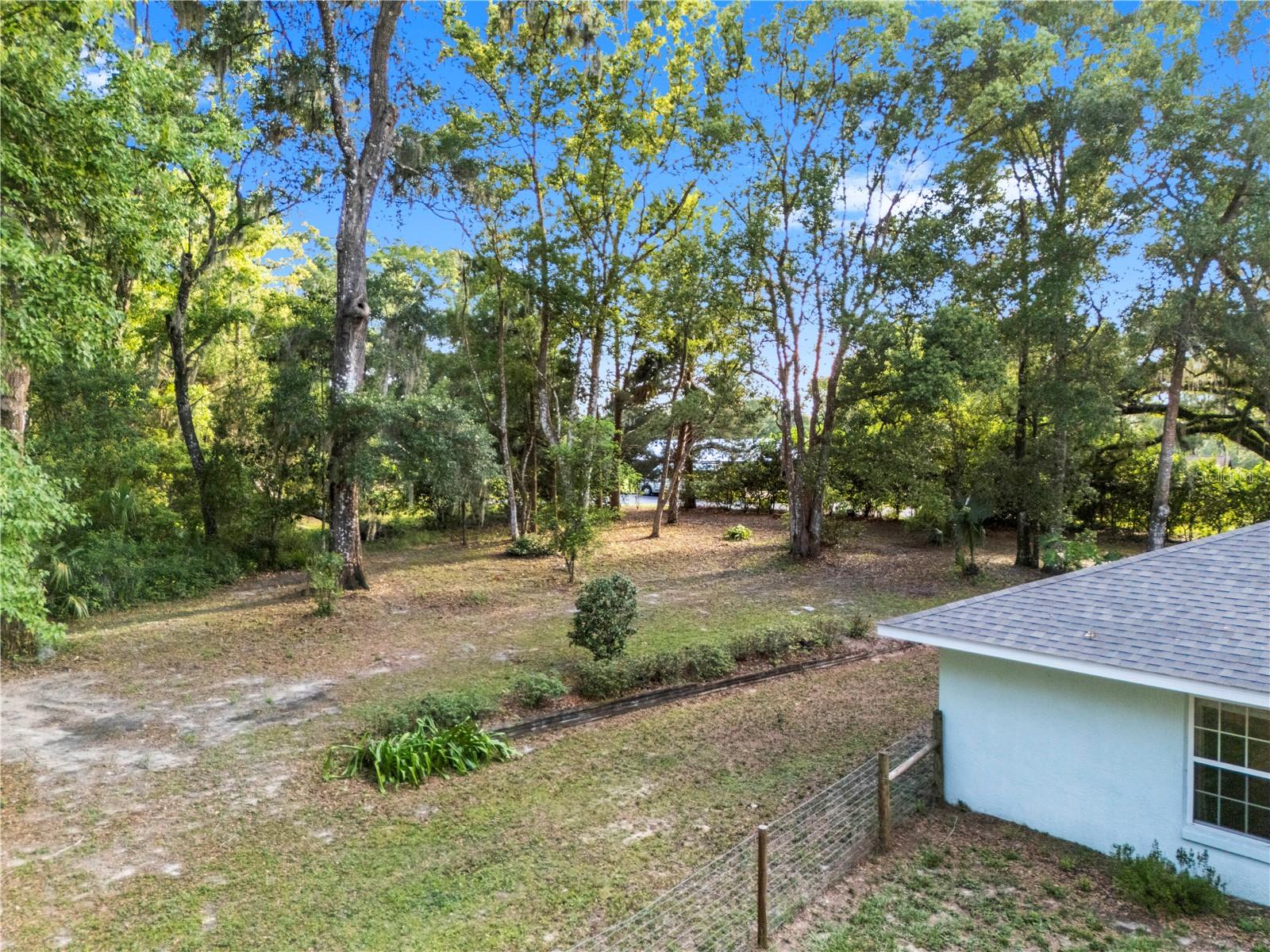 Image 50 of 61 For 7400 Eastlake Drive