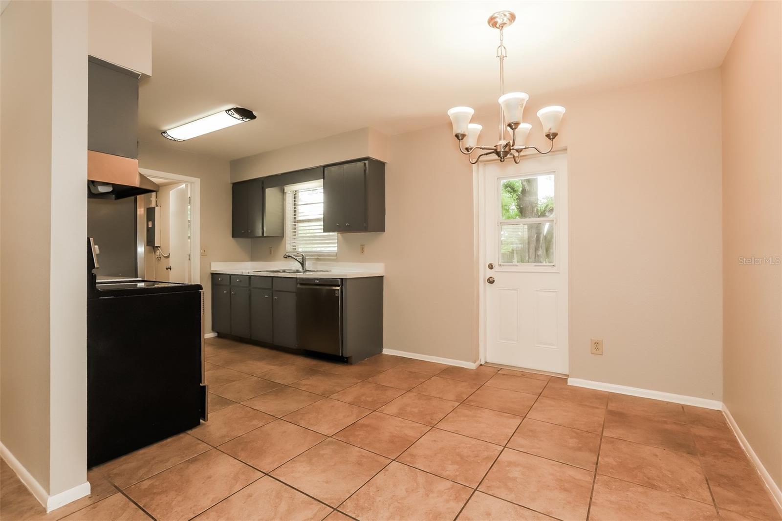 Image 4 of 15 For 3972 Whitedove Drive