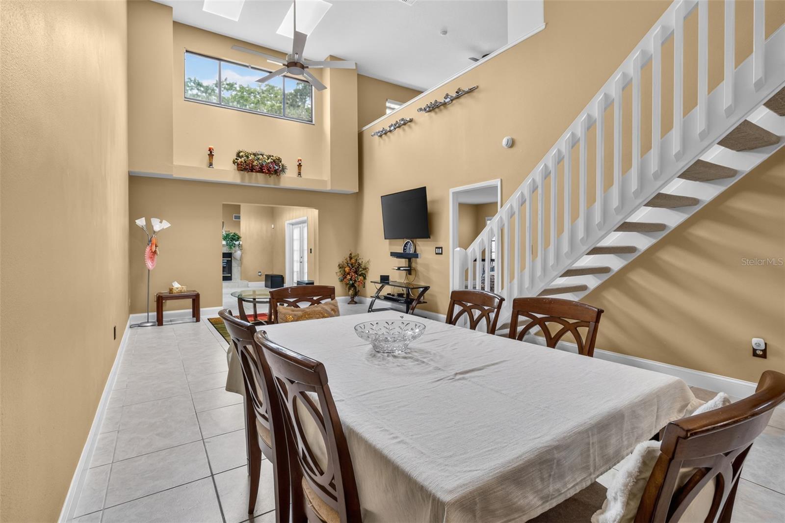 Image 18 of 25 For 11310 Linarbor Place