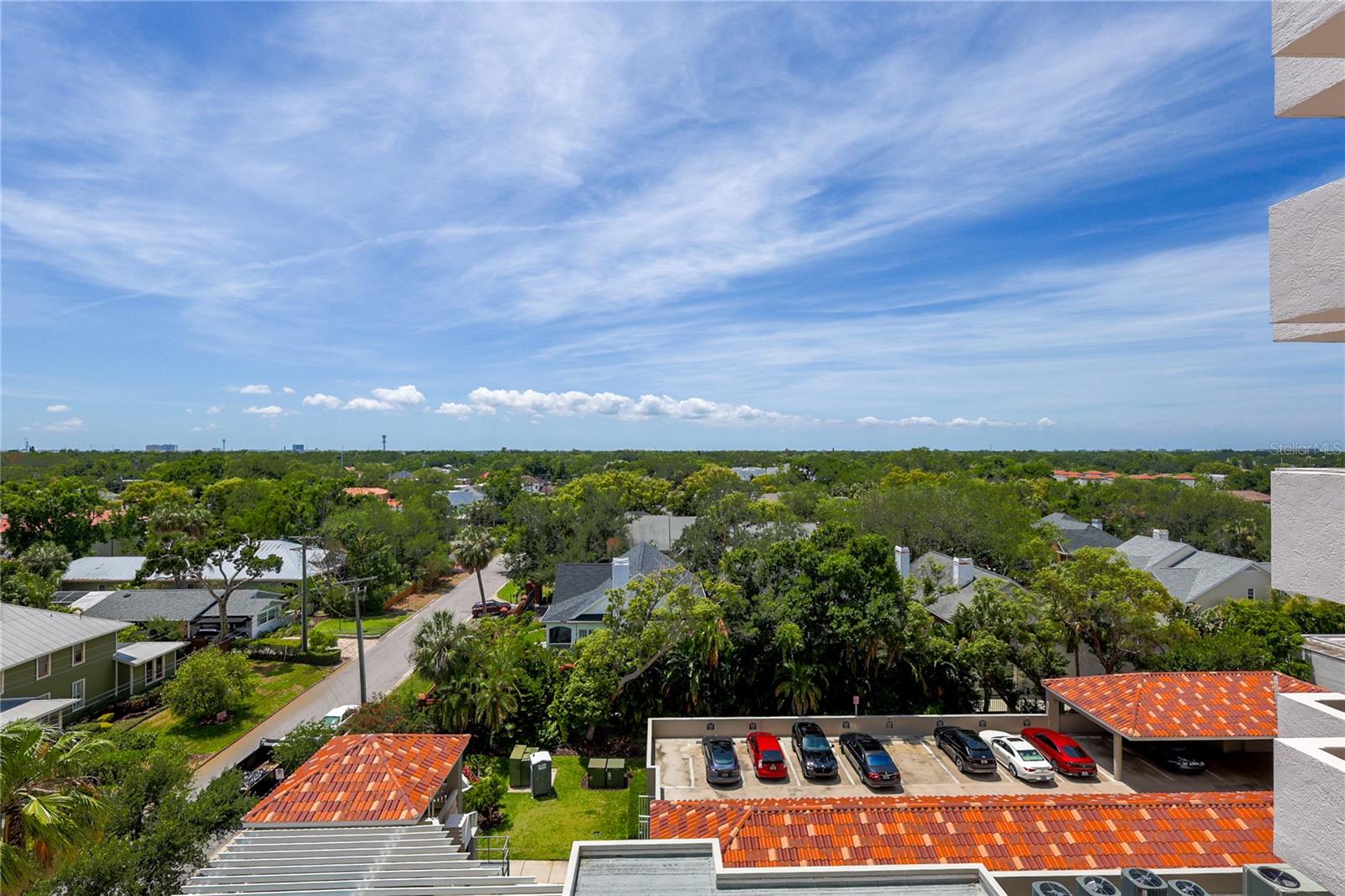 Image 20 of 42 For 3507 Bayshore Boulevard 701