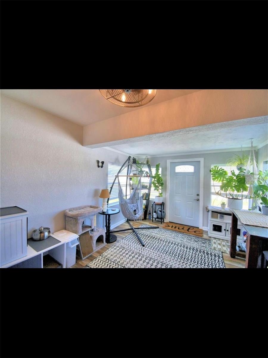 Image 11 of 53 For 8871 Pebblebrooke Drive