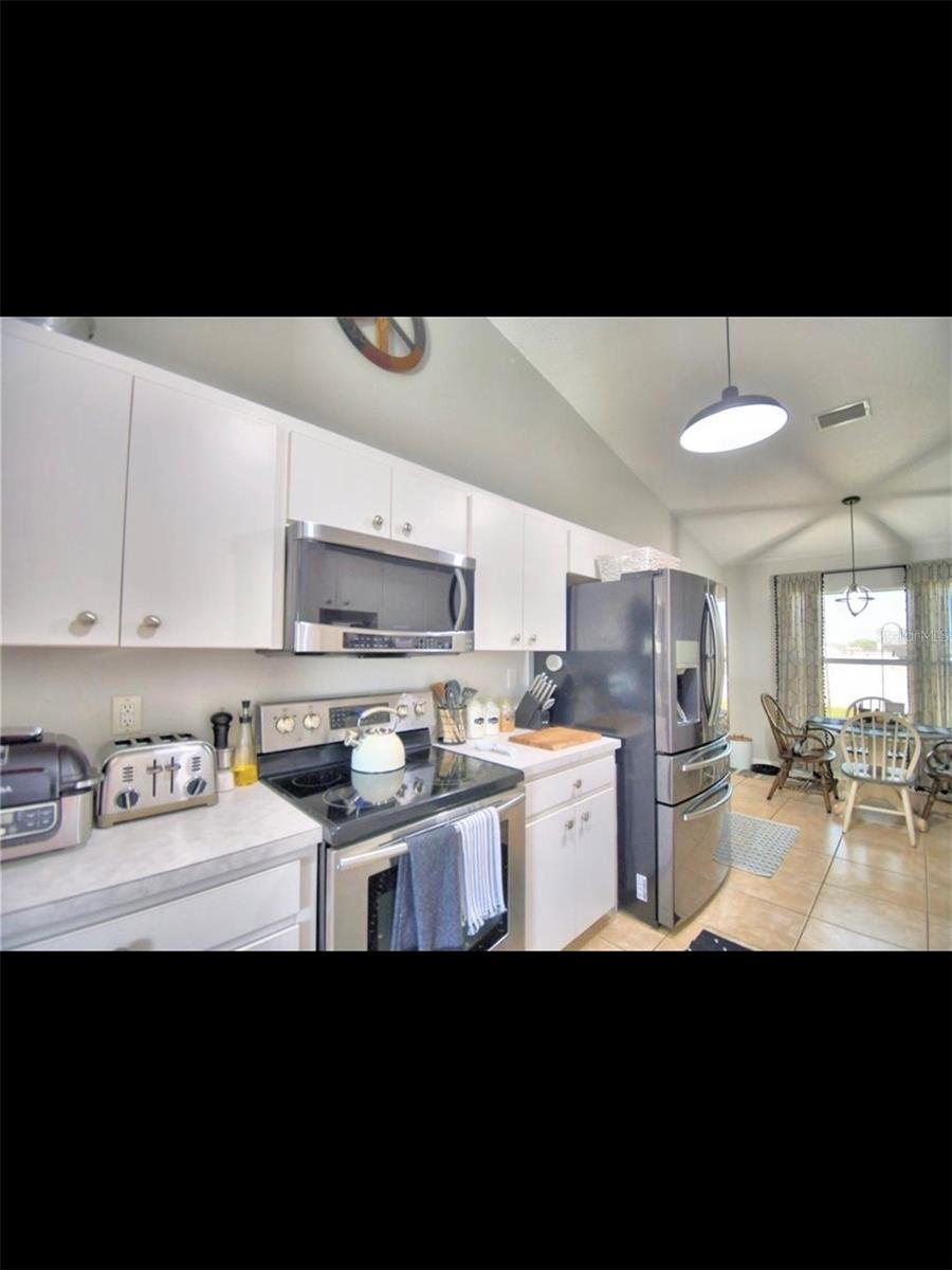 Image 22 of 53 For 8871 Pebblebrooke Drive