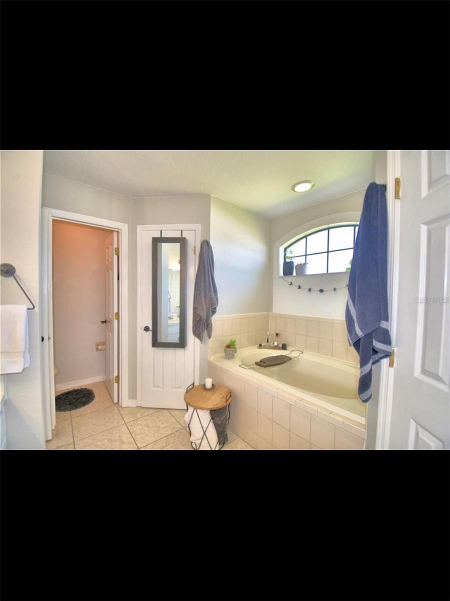 Image 29 of 53 For 8871 Pebblebrooke Drive