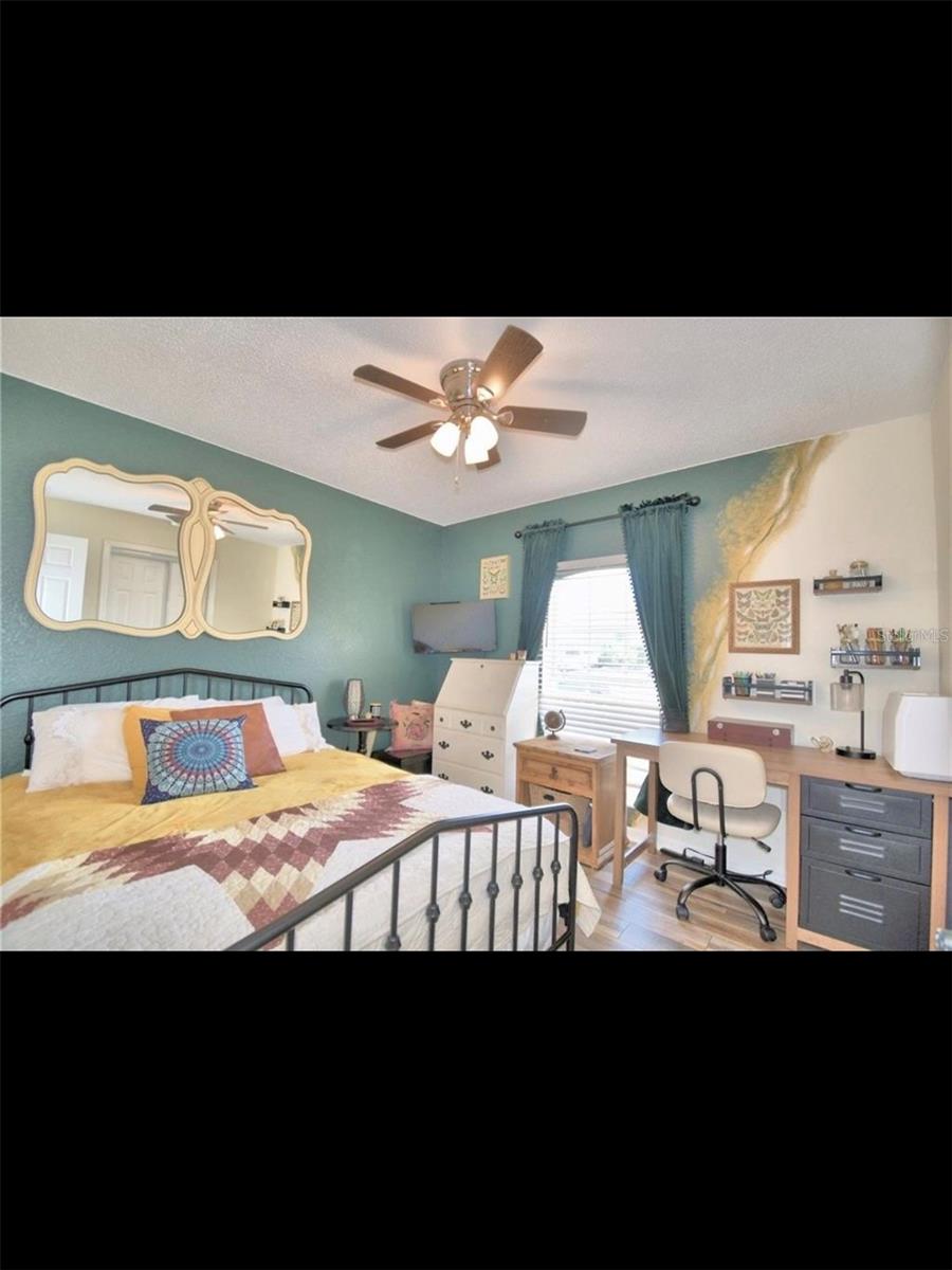 Image 34 of 53 For 8871 Pebblebrooke Drive