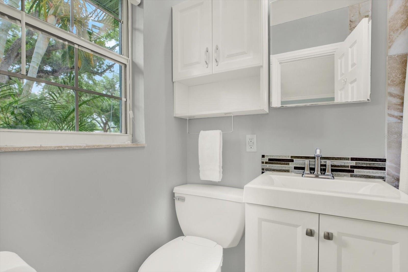 Image 17 of 34 For 5572 100th Way N