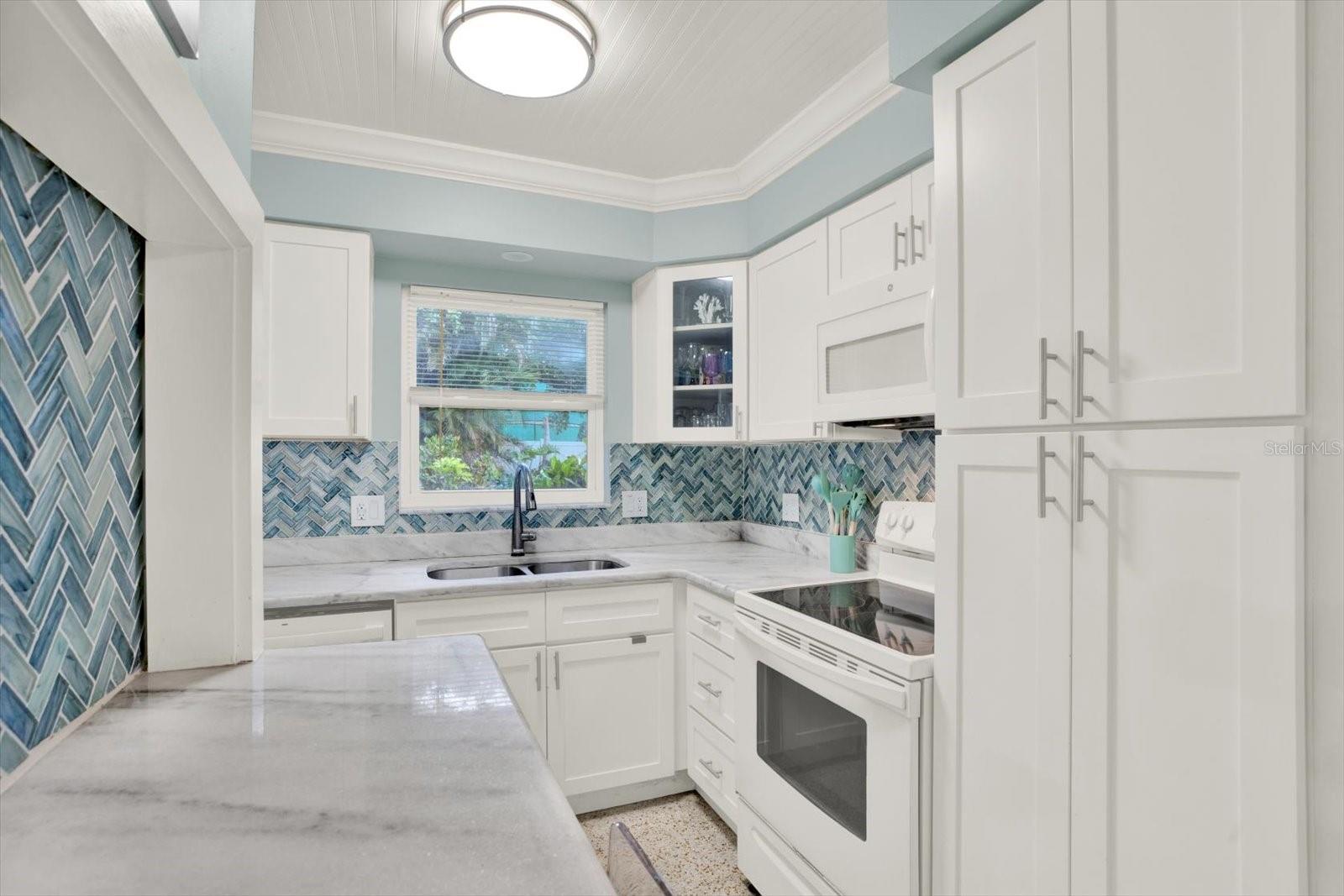 Image 9 of 34 For 5572 100th Way N
