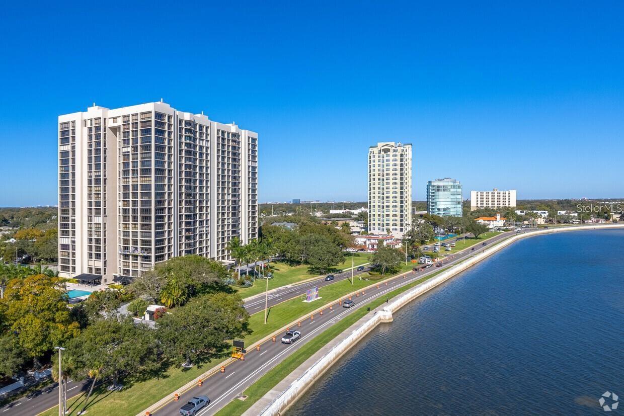 Image 34 of 34 For 3301 Bayshore Boulevard 1001e