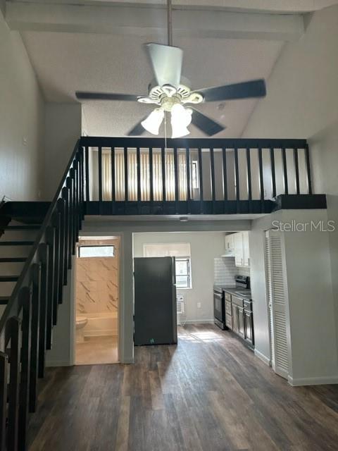 Image 4 of 15 For 2122 Bradford Street 521