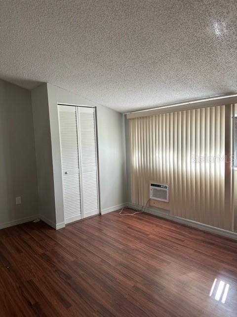 Image 7 of 15 For 2122 Bradford Street 521