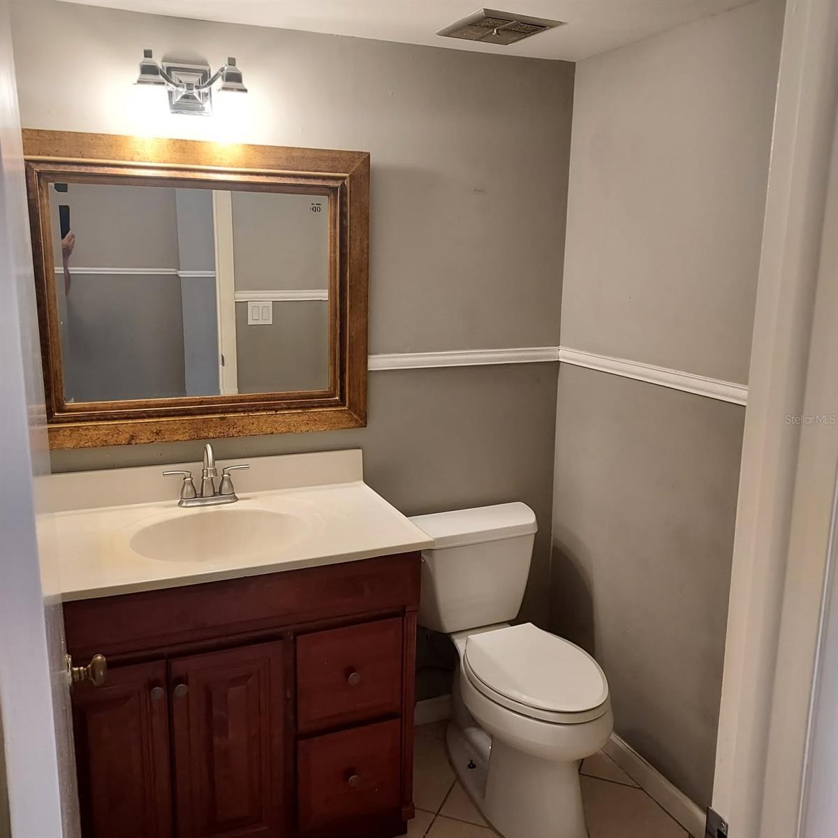 Image 5 of 8 For 11821 Northtrail Avenue 11821