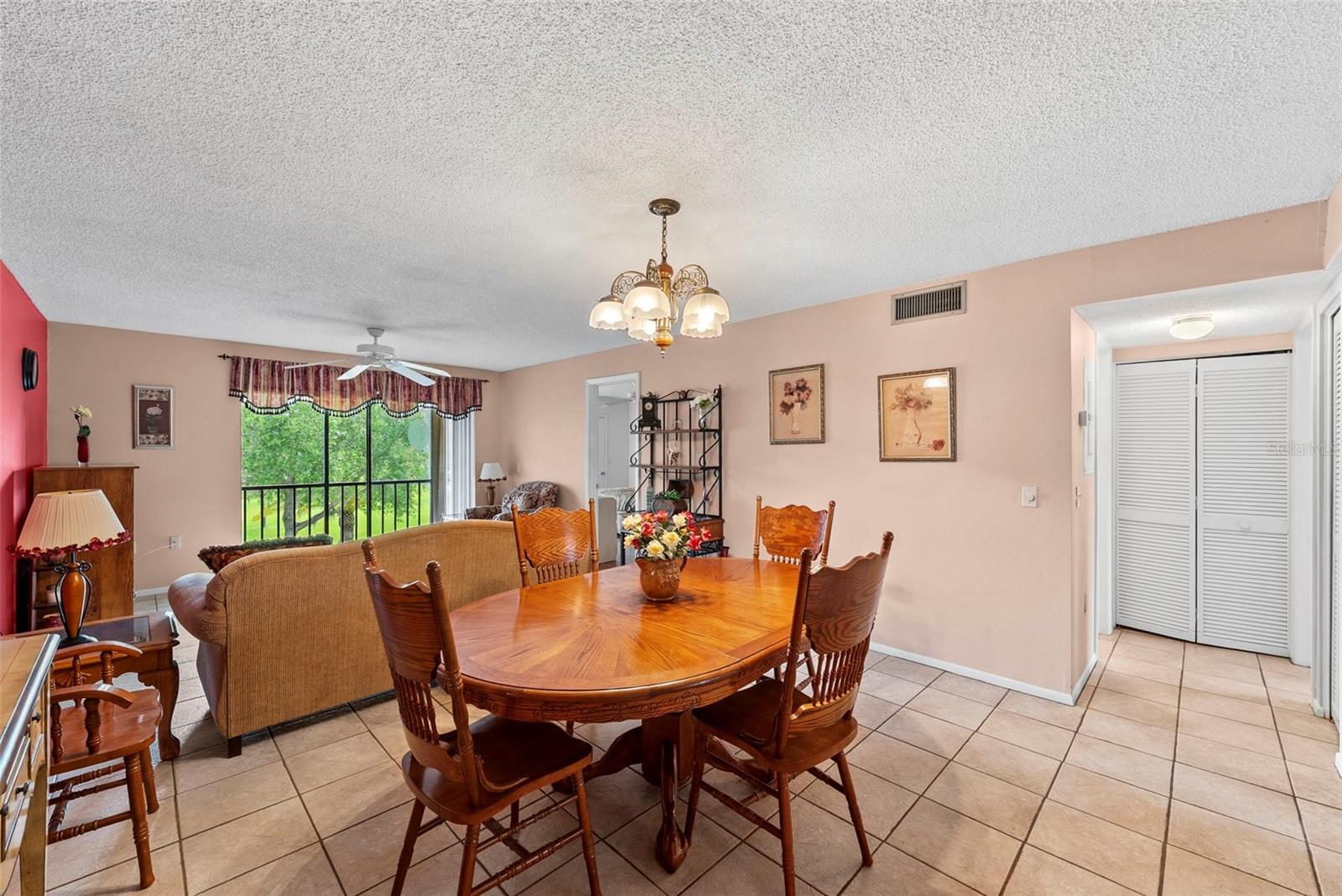 Image 2 of 35 For 106 W Cypress Ct  106