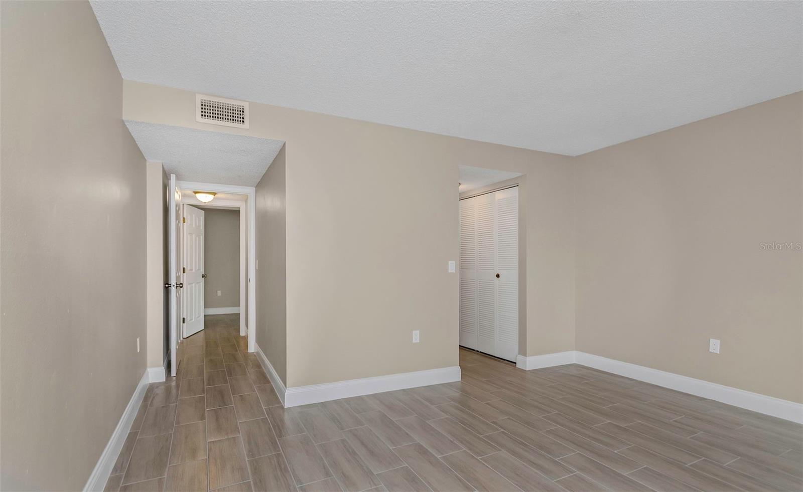 Image 15 of 53 For 4910 38th Way S 111