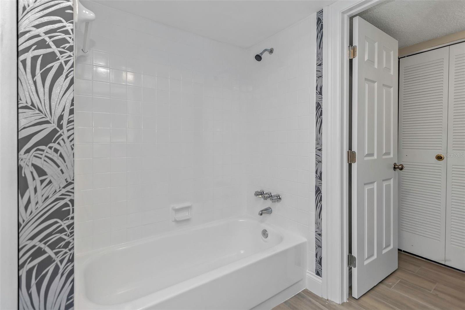 Image 23 of 53 For 4910 38th Way S 111