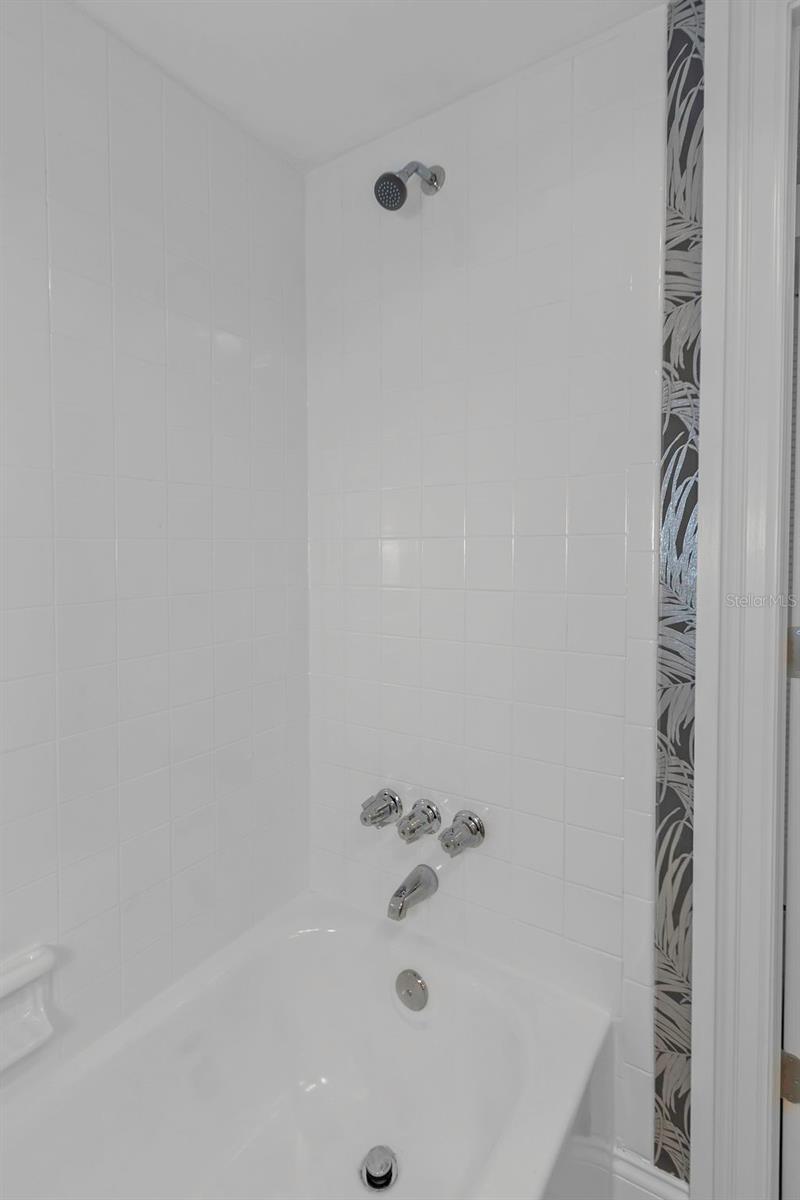 Image 24 of 53 For 4910 38th Way S 111