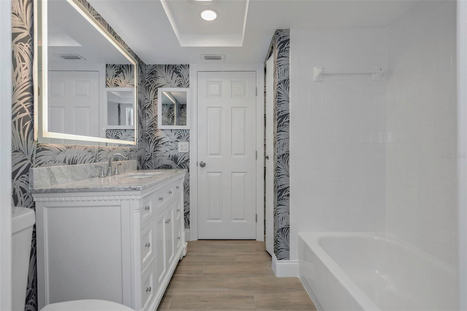 Image 26 of 53 For 4910 38th Way S 111