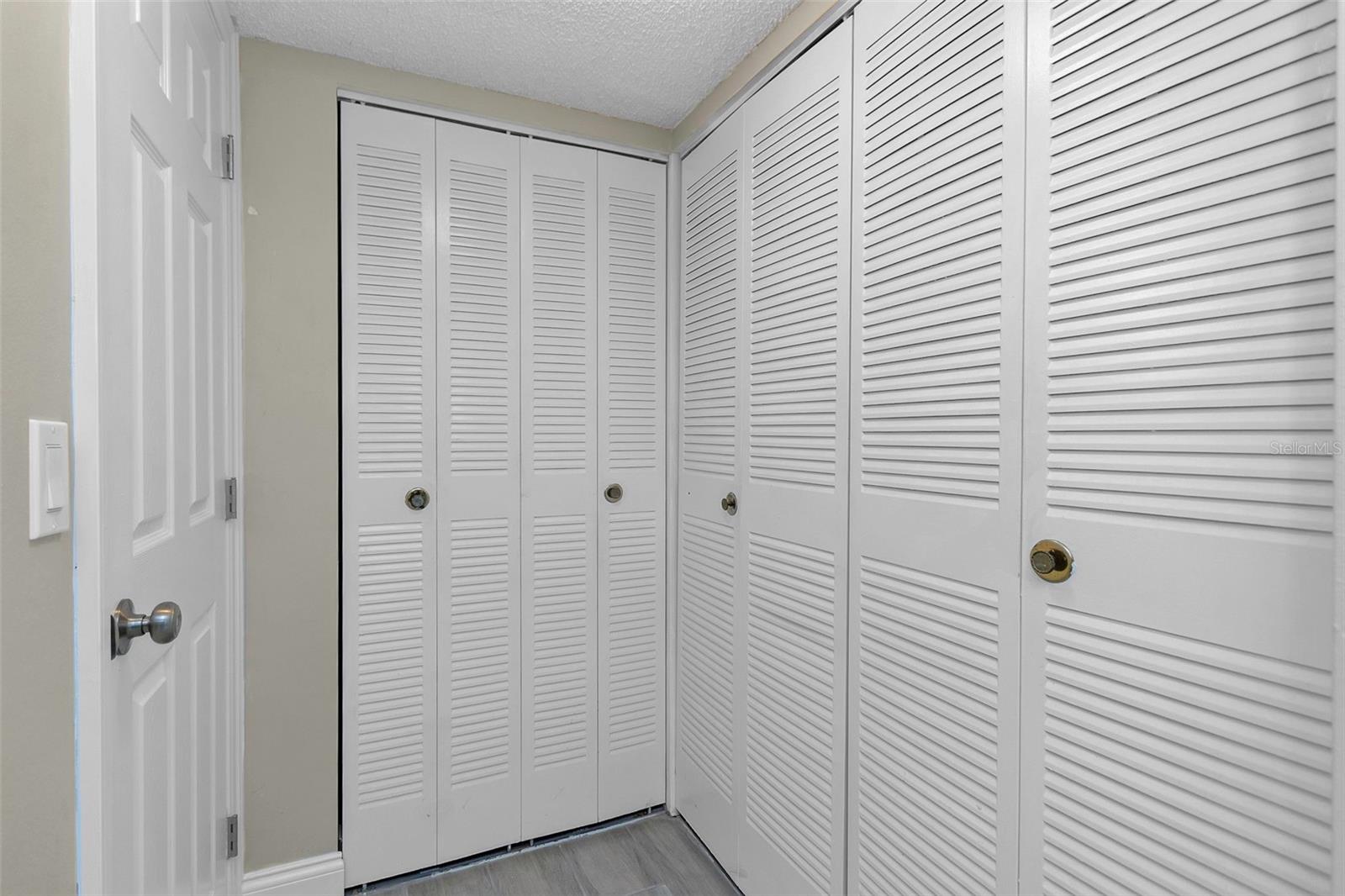 Image 28 of 53 For 4910 38th Way S 111