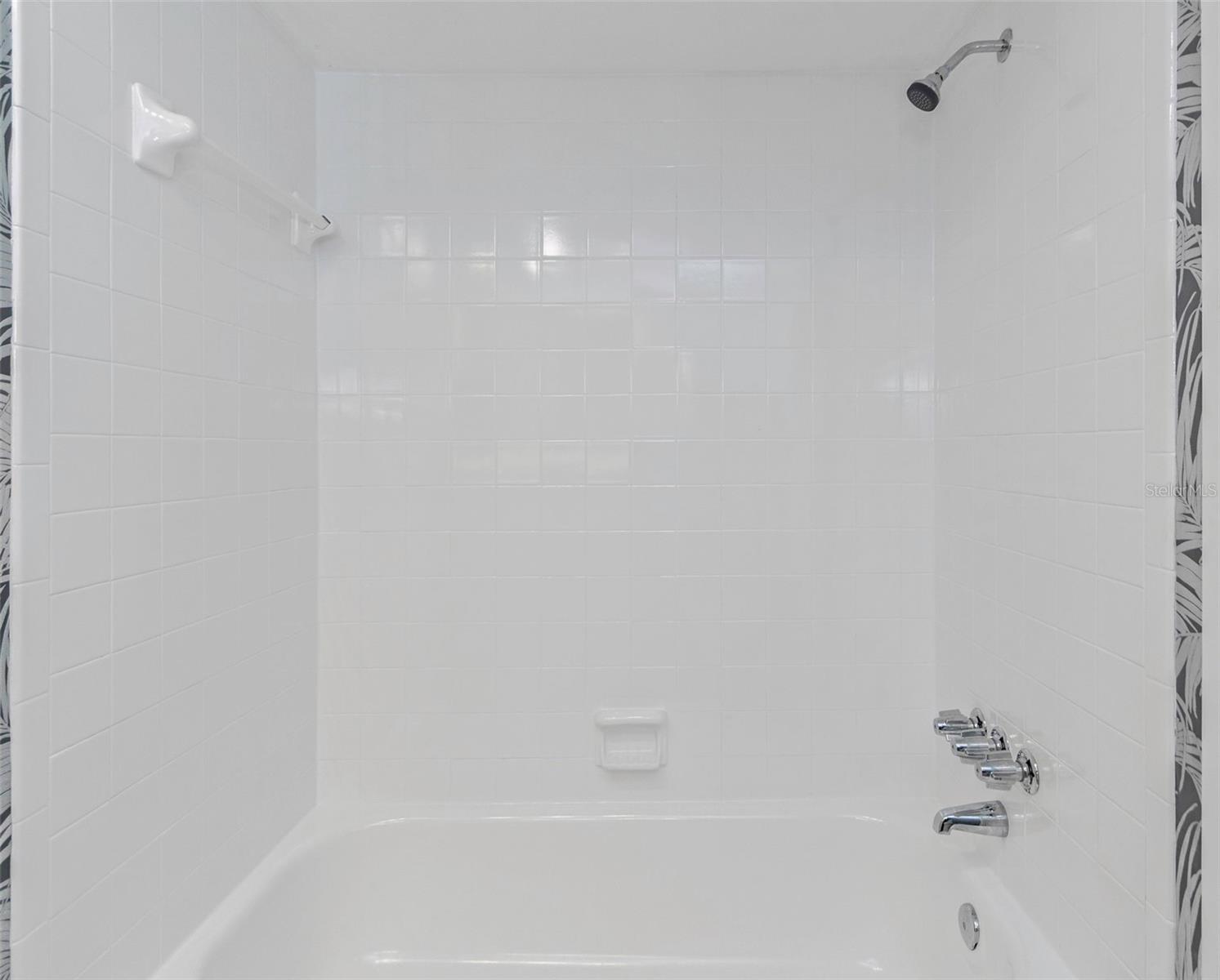 Image 39 of 53 For 4910 38th Way S 111