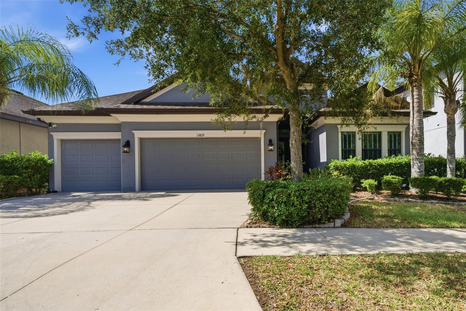 Image 2 of 27 For 13819 Moonstone Canyon Drive