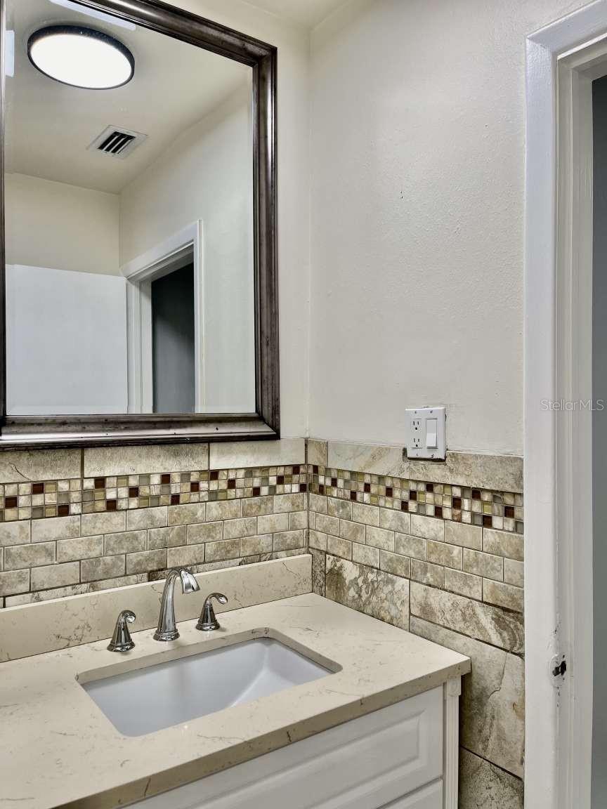 Image 13 of 20 For 116 Renellie Drive