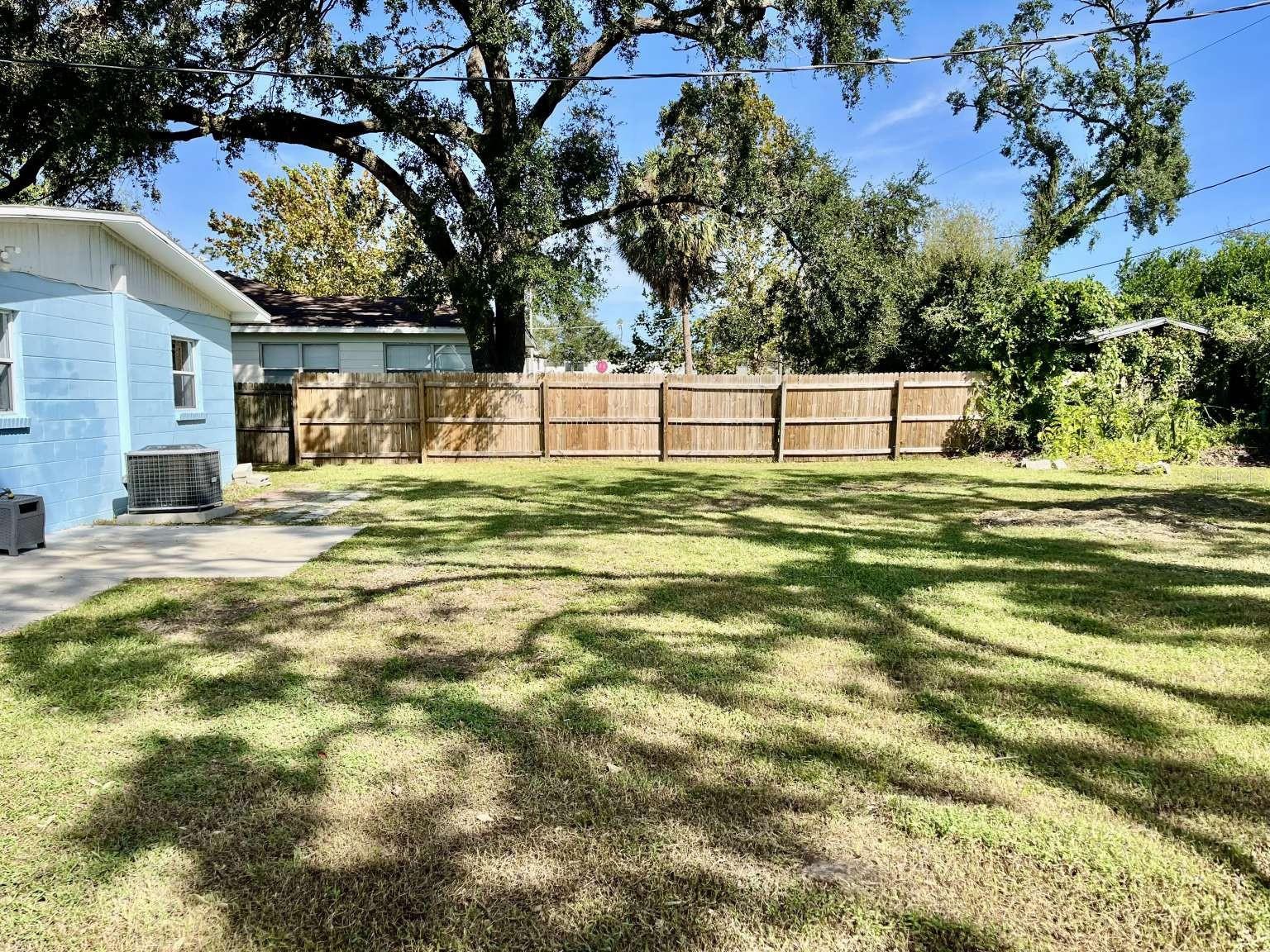 Image 17 of 20 For 116 Renellie Drive