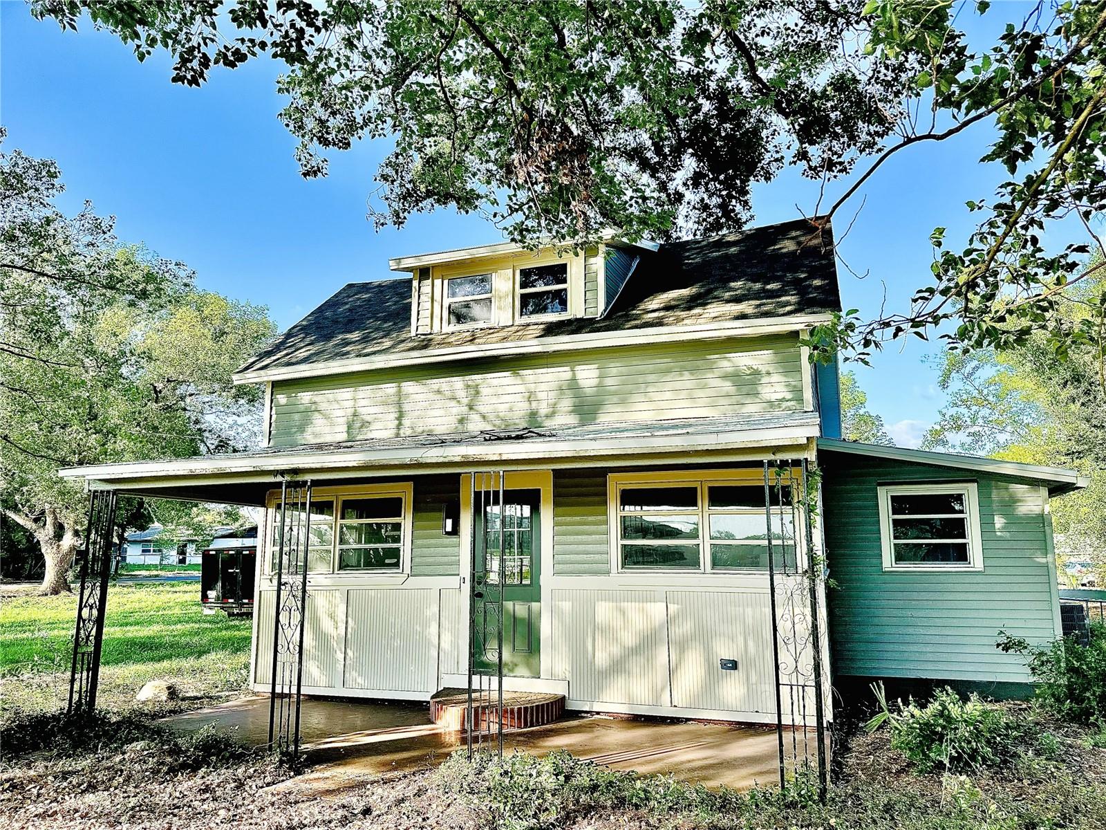 Details for 5654 12th Street, ZEPHYRHILLS, FL 33542