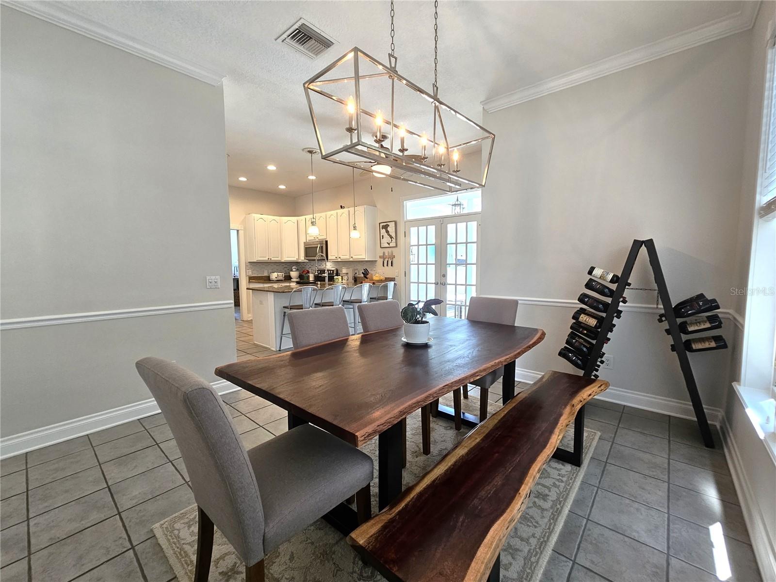 Image 15 of 48 For 7402 De Soto Street