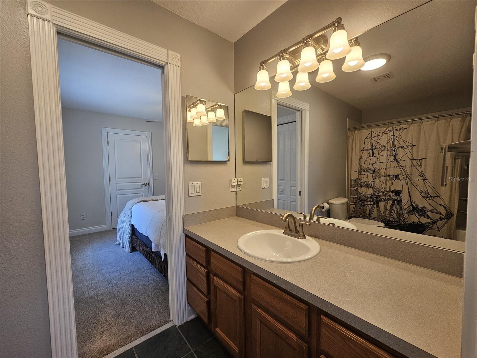 Image 31 of 48 For 7402 De Soto Street