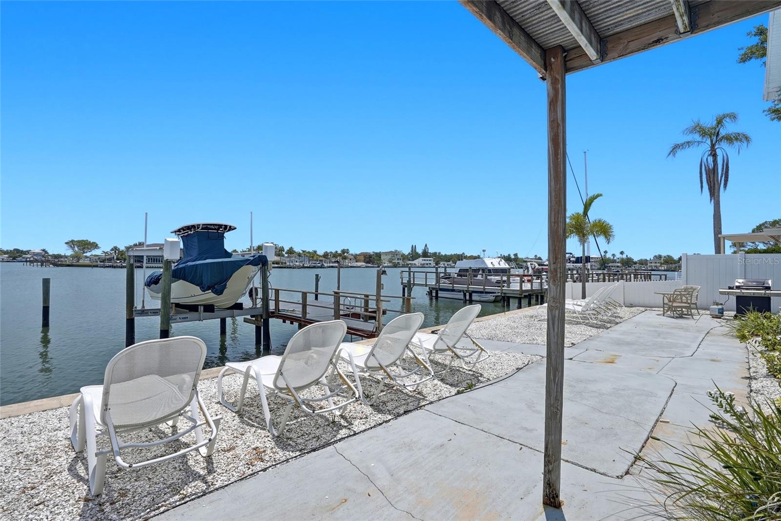 Image 35 of 80 For 2311 Bay Boulevard