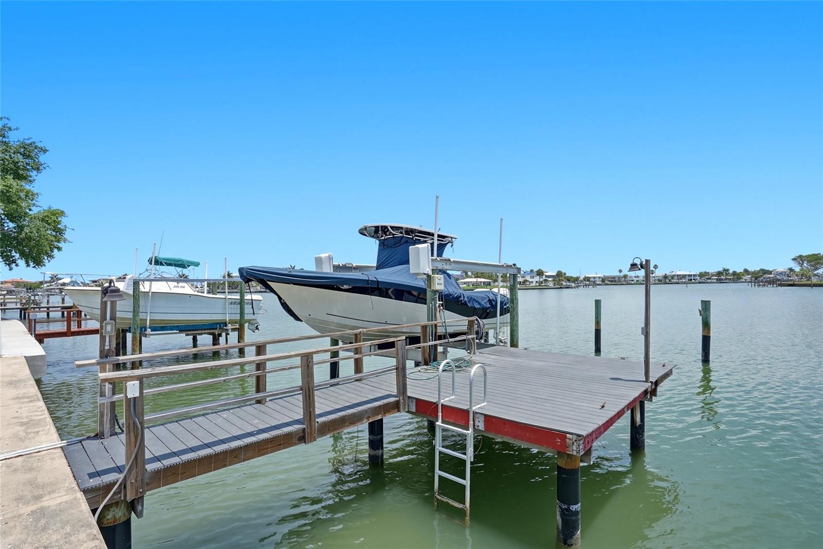 Image 38 of 80 For 2311 Bay Boulevard