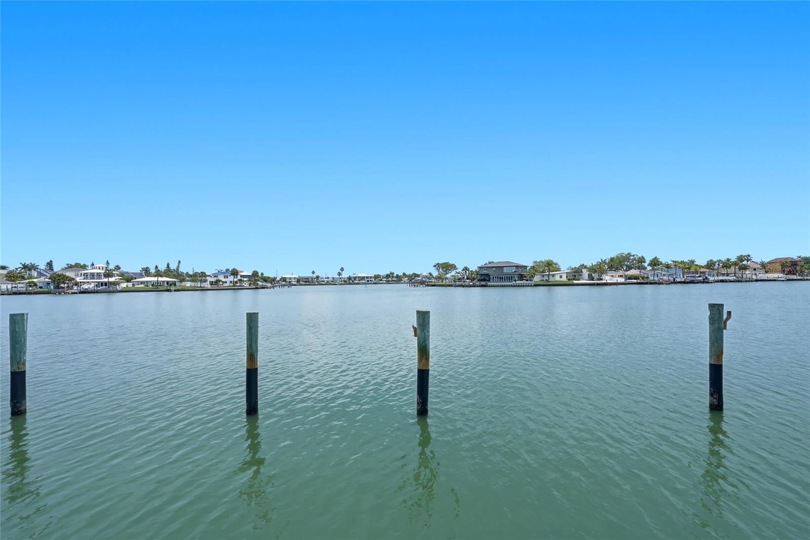 Image 39 of 80 For 2311 Bay Boulevard