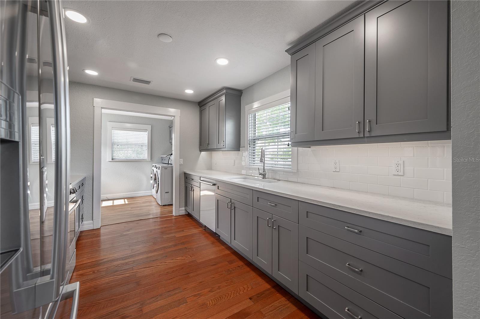 Image 10 of 47 For 2714 Fig Street