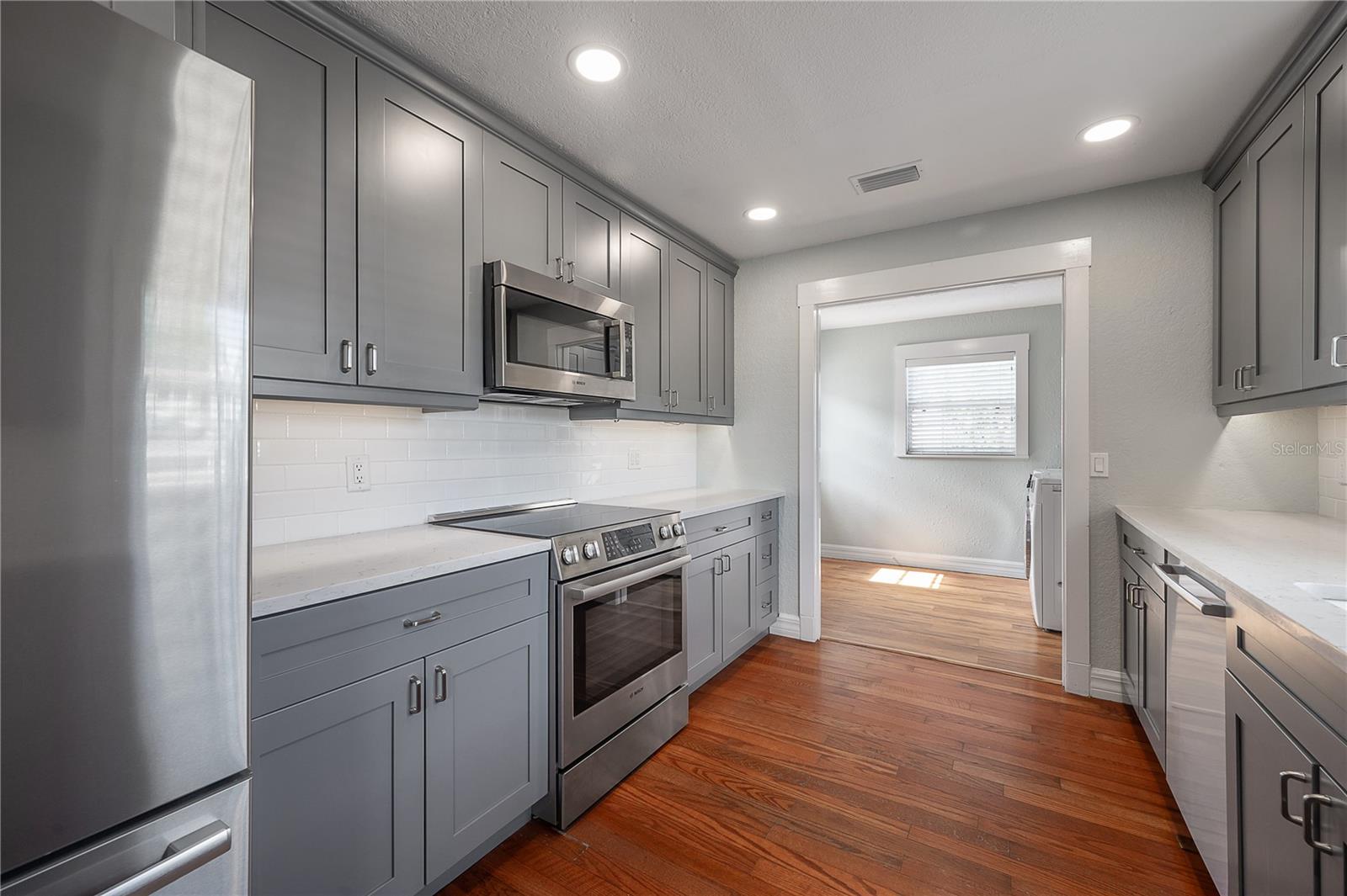 Image 11 of 47 For 2714 Fig Street