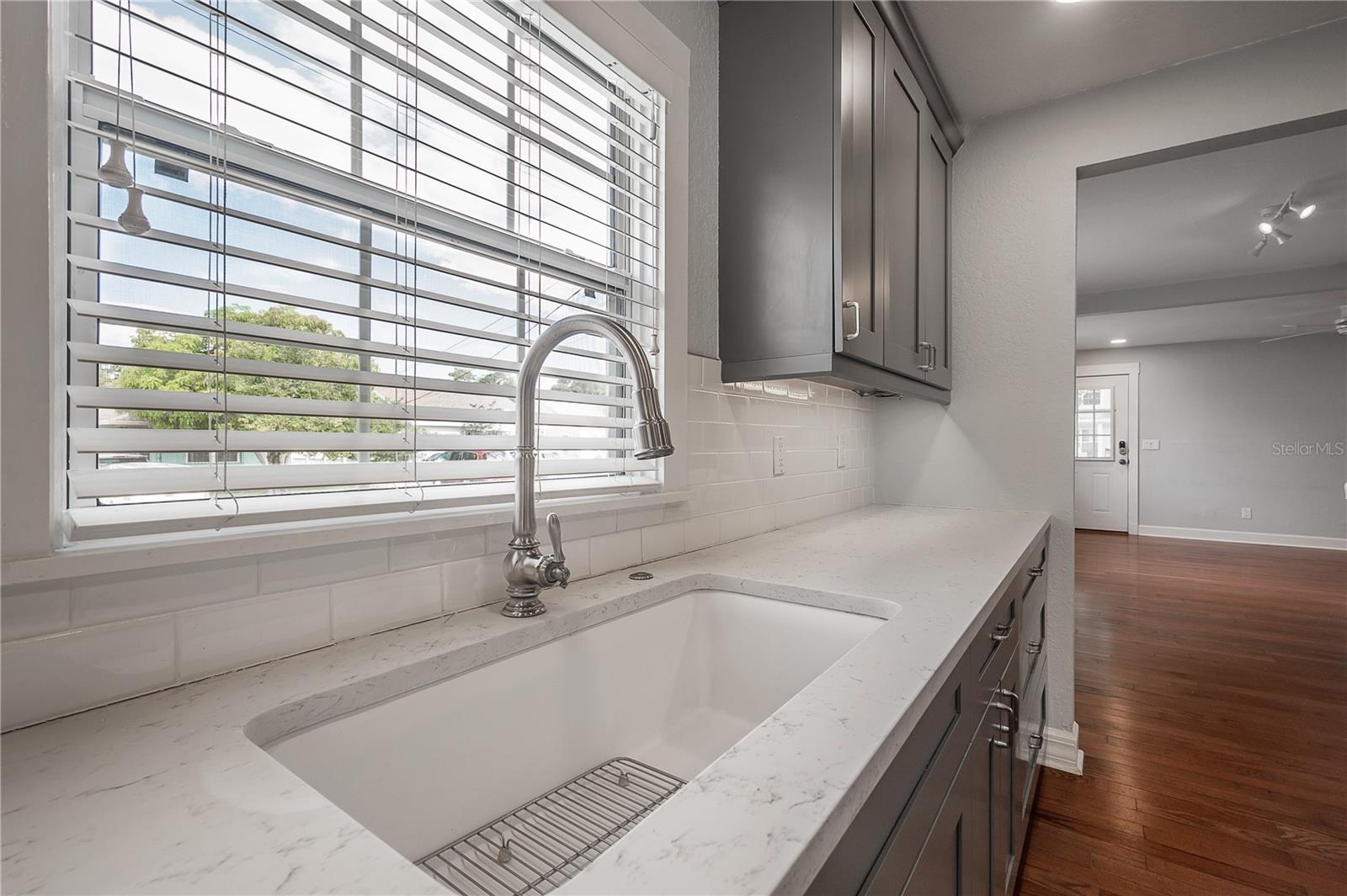 Image 15 of 47 For 2714 Fig Street