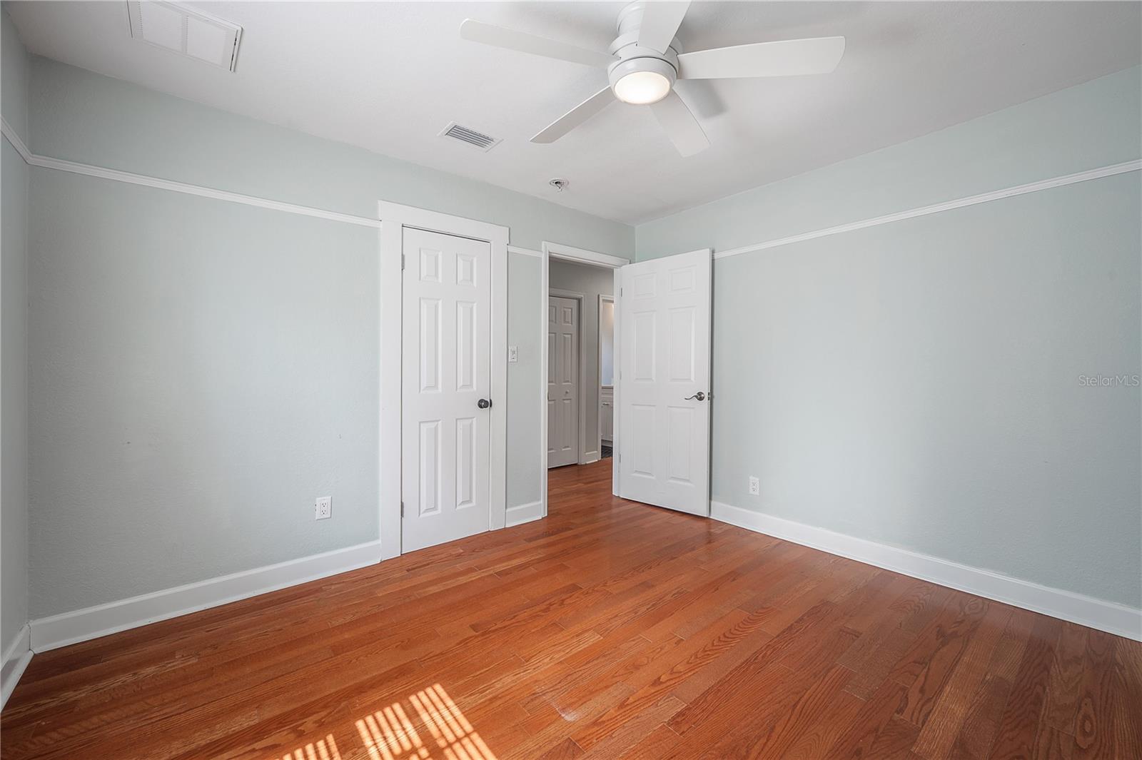 Image 40 of 47 For 2714 Fig Street