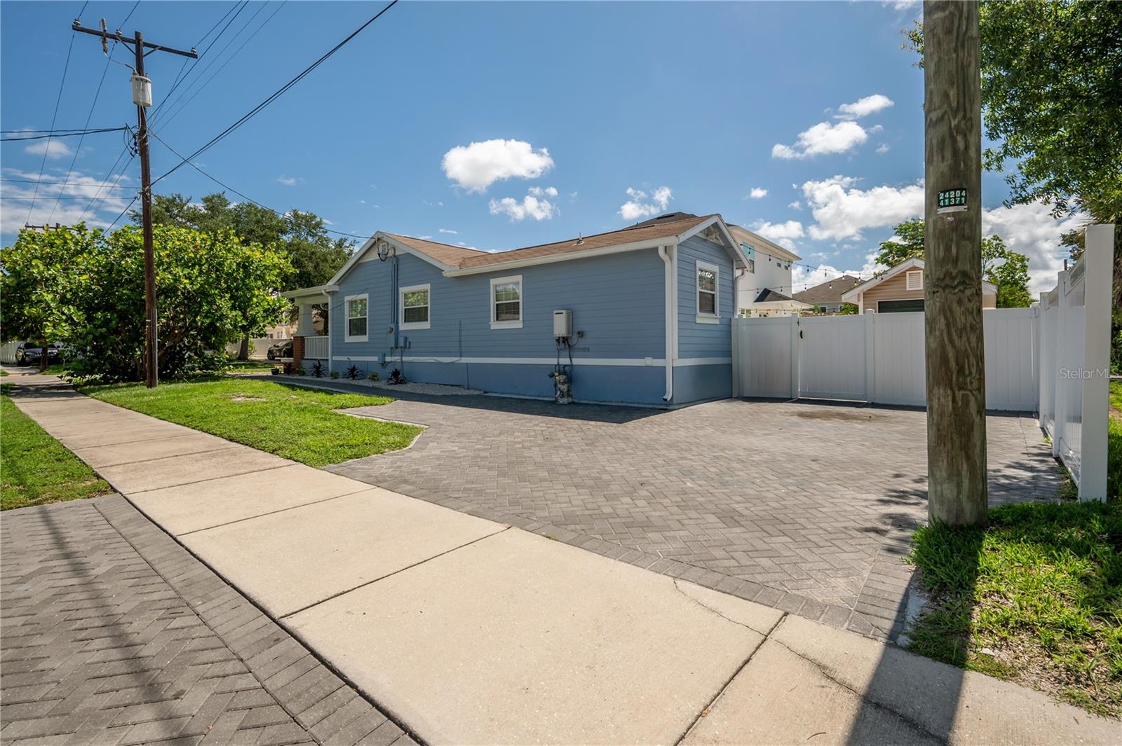 Image 45 of 47 For 2714 Fig Street