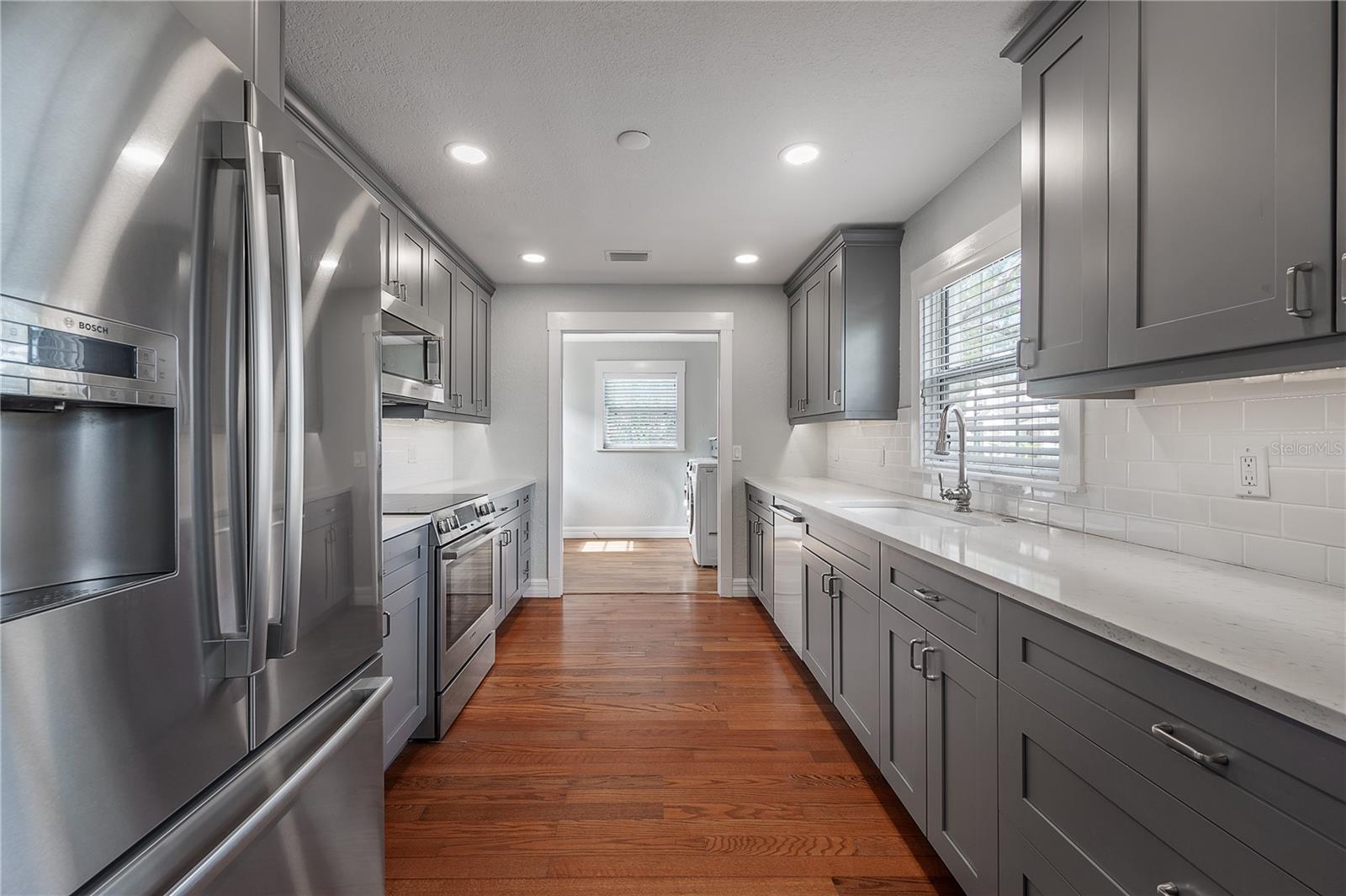 Image 8 of 47 For 2714 Fig Street