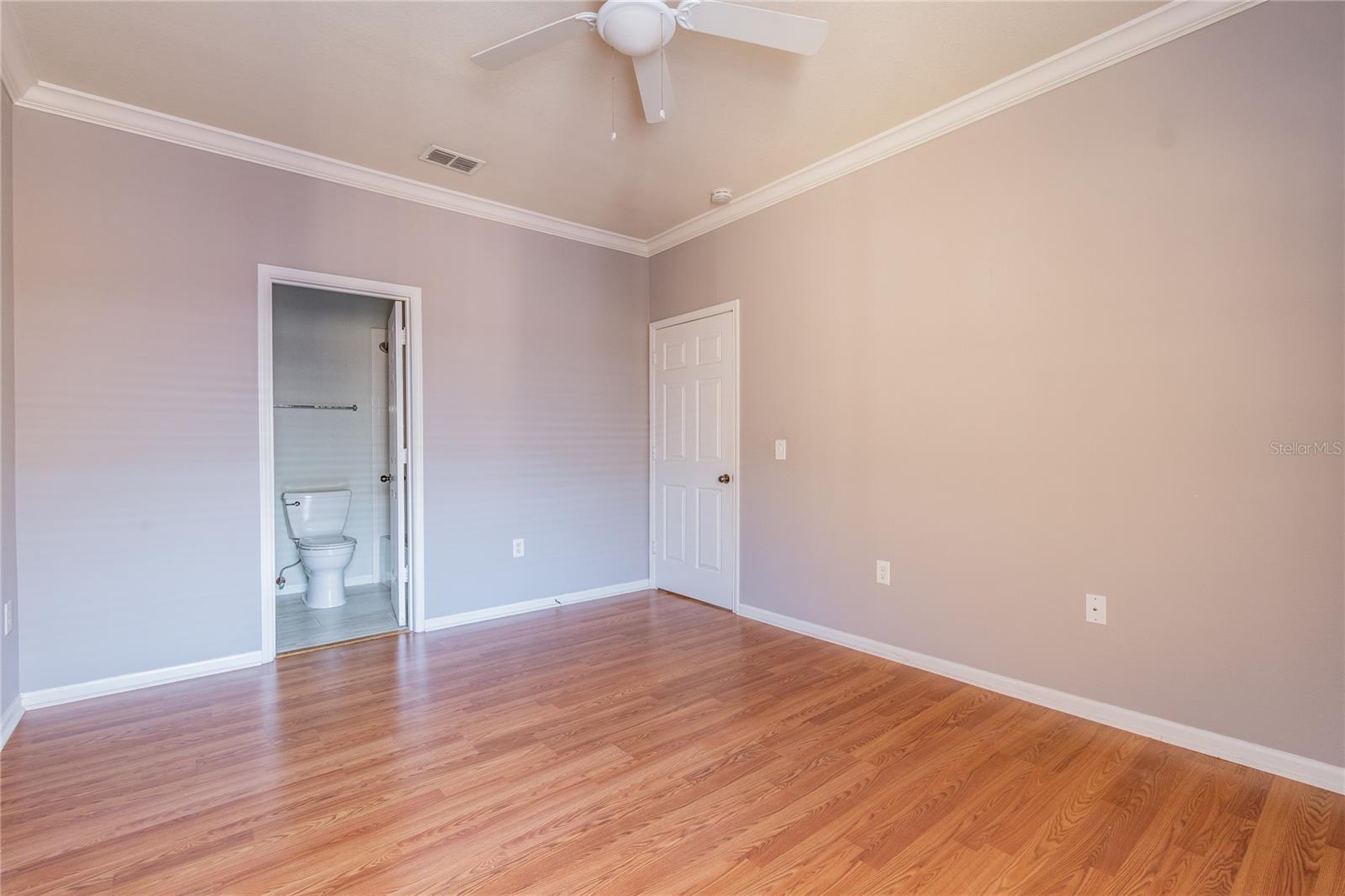 Image 15 of 50 For 2265 Portofino Place 21-212