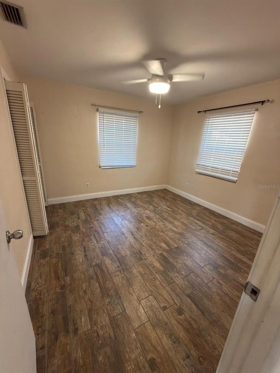 Image 10 of 18 For 810 113th Avenue