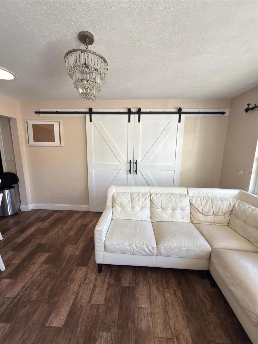 Image 3 of 18 For 810 113th Avenue