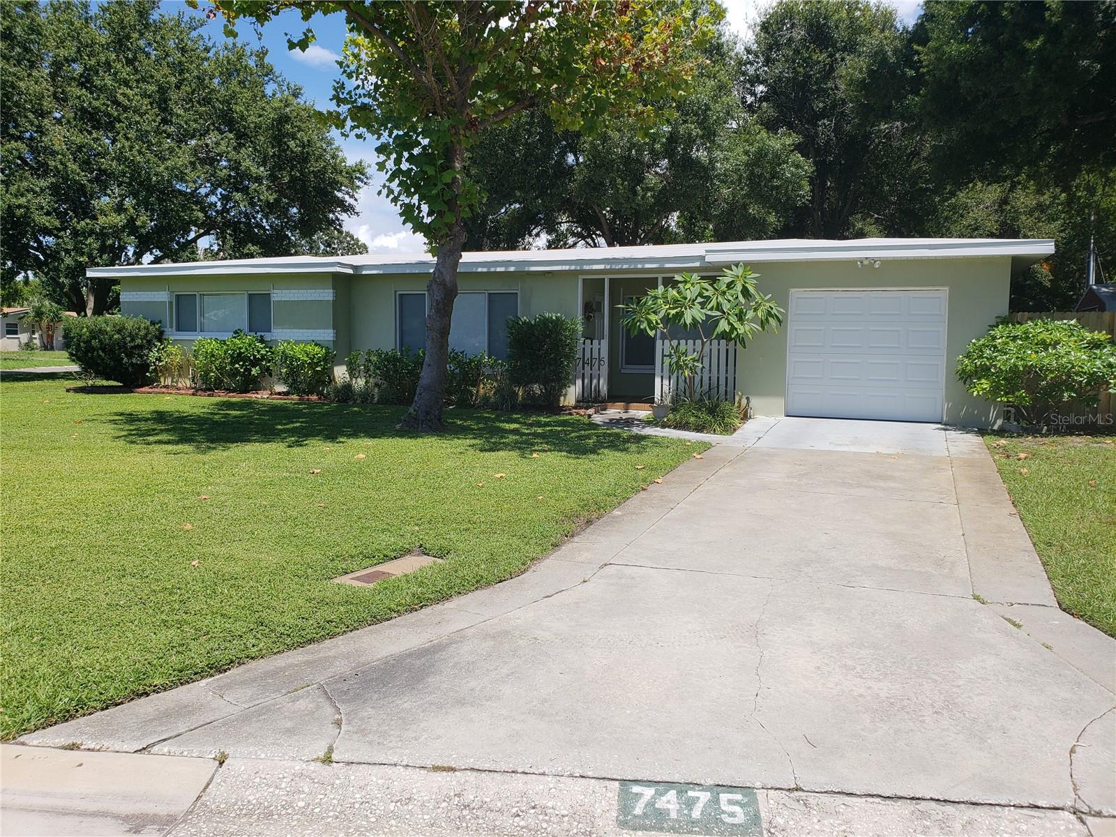 Details for 7475 19th Avenue N, ST PETERSBURG, FL 33710