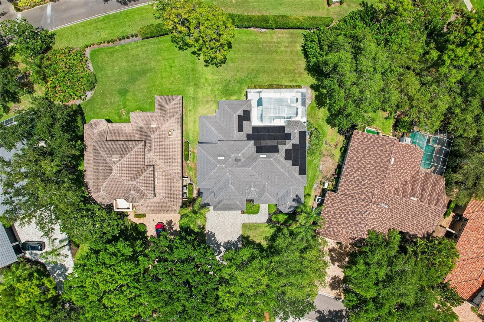 Listing photo id 88 for 9039 Waterash Lane