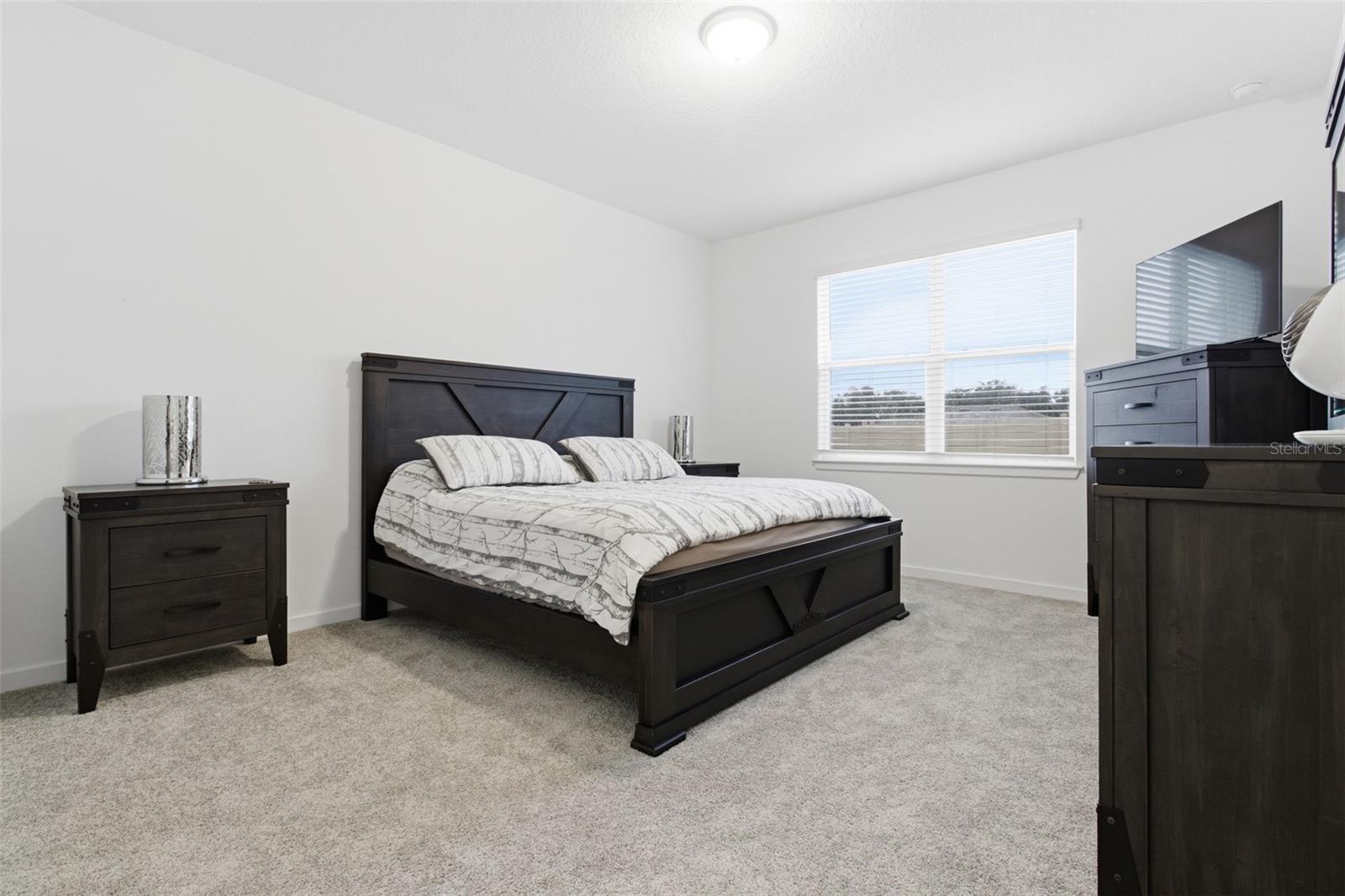 Image 5 of 12 For 9738 Redwood Heights Loop